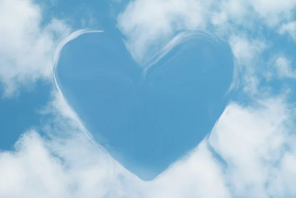 Herz aus Wolken — Stockfoto