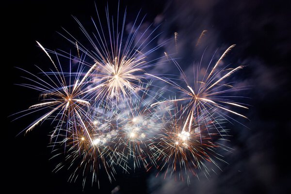 Фейерверк, салют
.