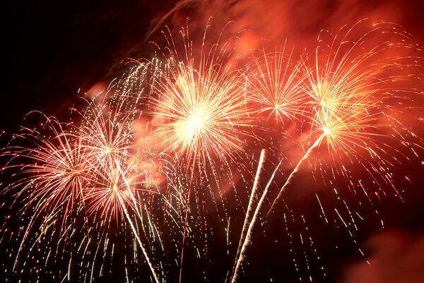 Фейерверк, салют
.