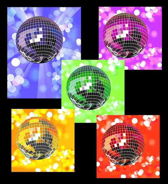Цветные диско-шары в разряженном свете — стоковый вектор