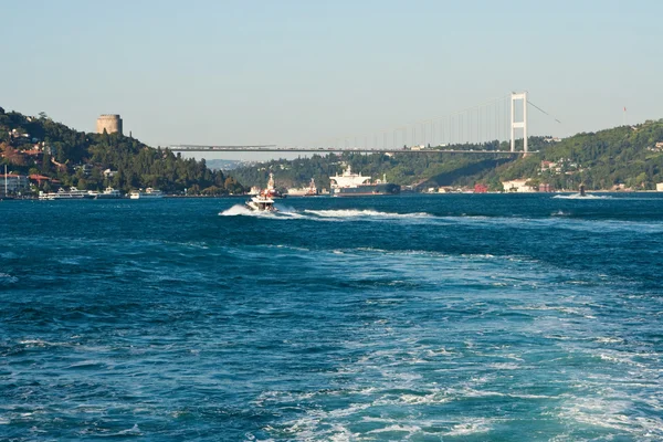 Bosporen, istanbul, Turkiet — Stockfoto