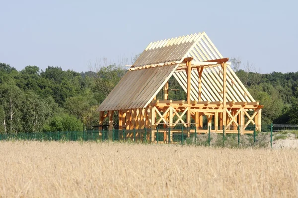Ekologický dřevěný dům — Stock fotografie