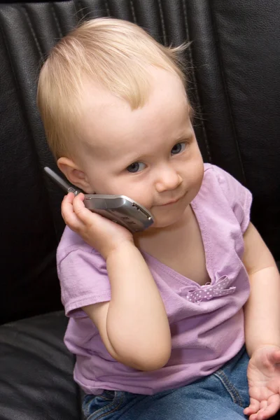 Bebê no telefone — Fotografia de Stock
