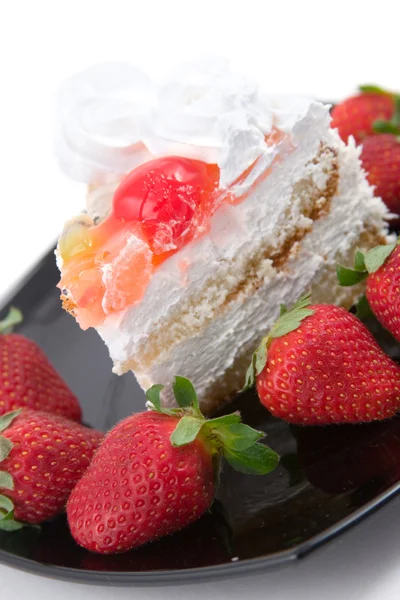 Fancy tårta och jordgubbe — Stockfoto