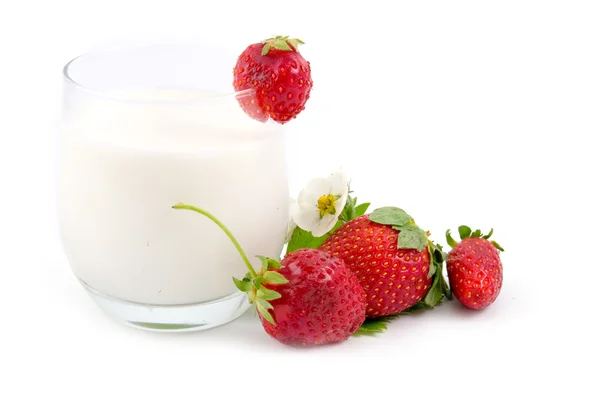 stock image Glass with milk and strawberry