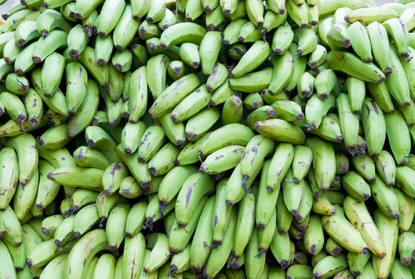 Textura de heap bananas verdes — Fotografia de Stock
