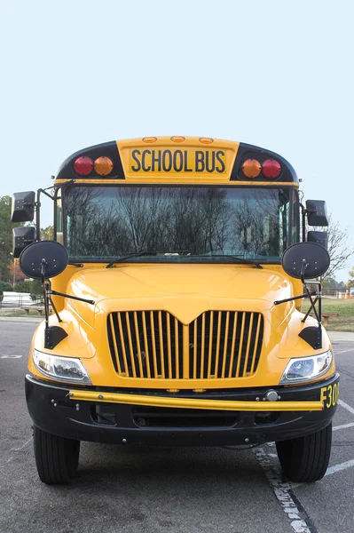 Шкільний автобус — стокове фото