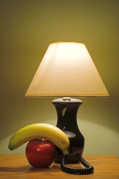 Telefon cu fructe — Fotografie, imagine de stoc
