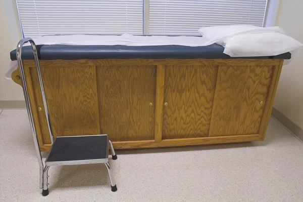 Пацієнт гінекологічне крісло — стокове фото