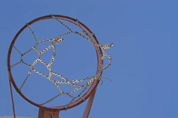 Баскетбольные ворота — стоковое фото
