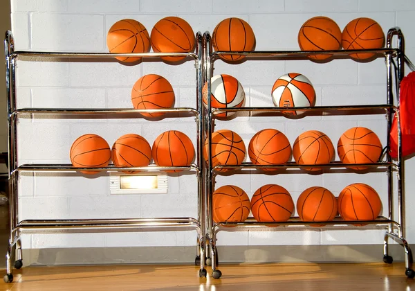 Balones de baloncesto — Foto de Stock