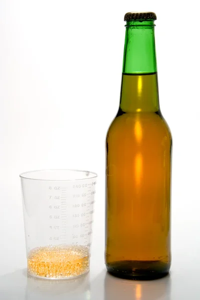 Egy uncia, sör — Stock Fotó