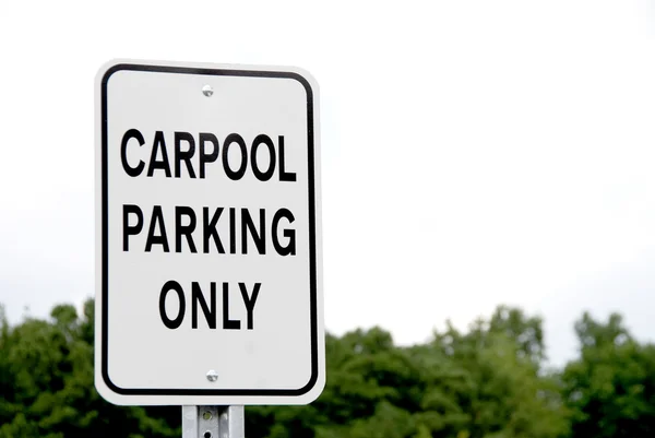 Solo parcheggio in car pooling — Foto Stock