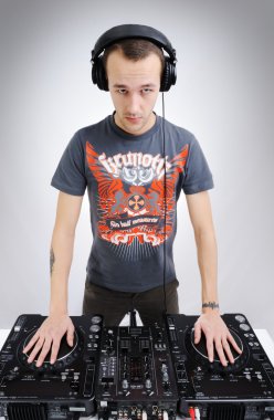 DJ adam