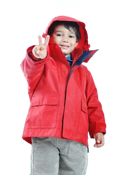 Niño muy lindo en otoño moda de invierno — Foto de Stock