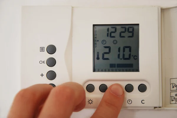 Ogrzewania termostat pokojowy — Zdjęcie stockowe