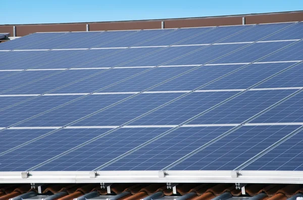 Fotovoltaický solární panel — Stock fotografie