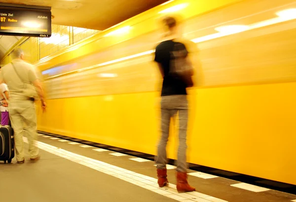 De metro — Stockfoto