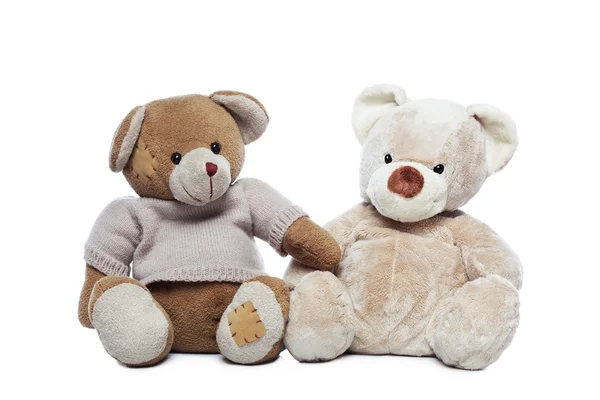 Dois ursos Teddy abraçando um ao outro — Fotografia de Stock