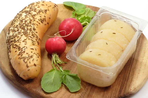 Kimyon ile peynir — Stok fotoğraf