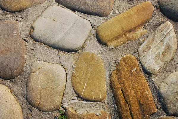 매끄러운 자갈 돌의 벽 — 스톡 사진