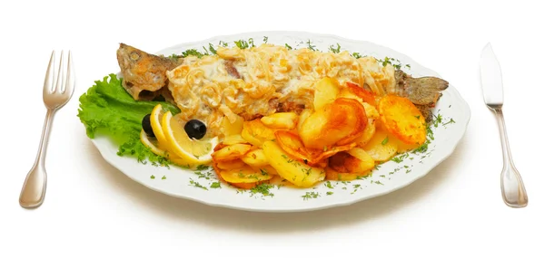 River trout with potatoes and greens — Stock Photo, Image