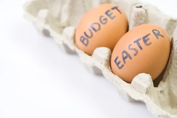 Orçamento Ovos de Páscoa em caixa de papel — Fotografia de Stock