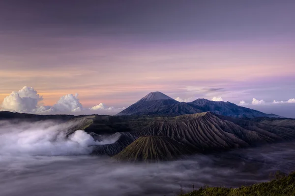 Mount bromo vulkan — Stockfoto