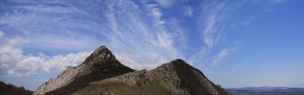 Panorama céu montanha — Fotografia de Stock