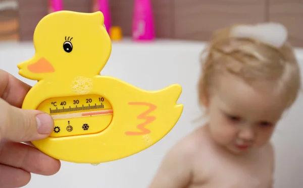 Ванна термометр — стокове фото