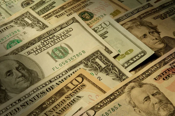 Amerikanska sedlar av olika valörer — Stockfoto
