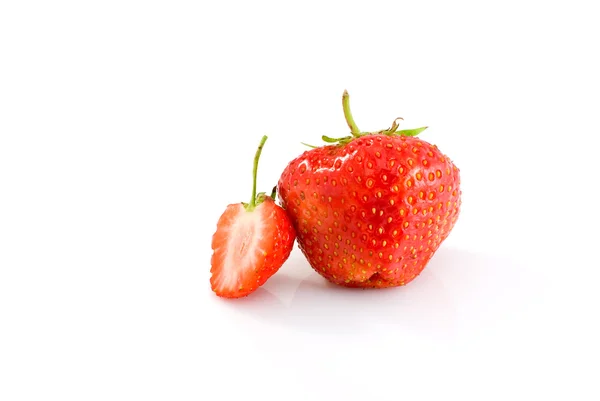 Strawberries: whole and half — Stock Photo, Image