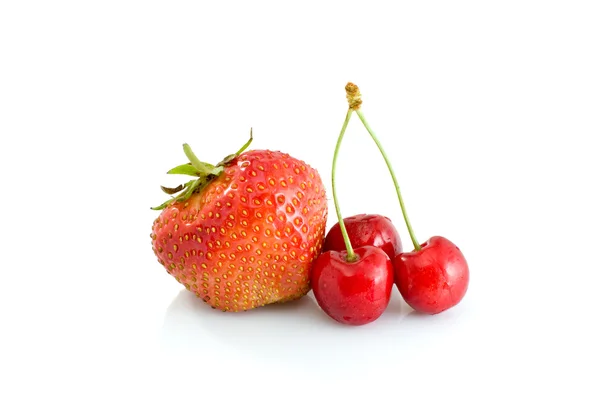 Strawberry and cherries — Stock Photo, Image