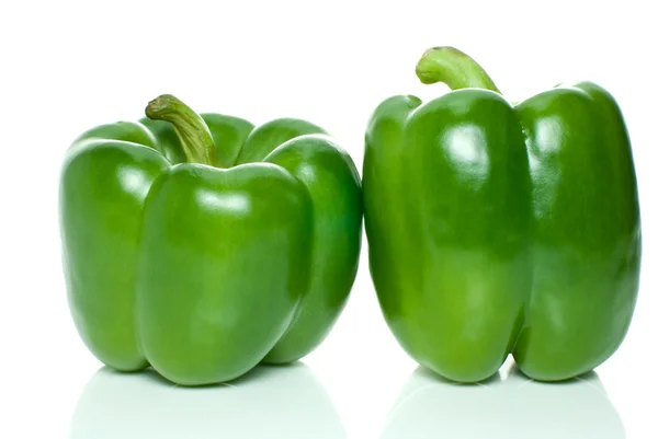 Dvě zelené papriky — Stock fotografie