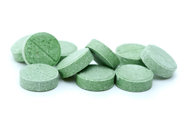 Einige grüne Tabletten — Stockfoto