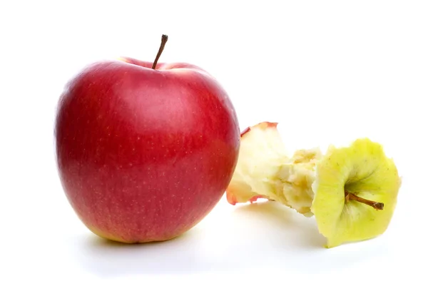 Whole apple and core — Stock Photo, Image