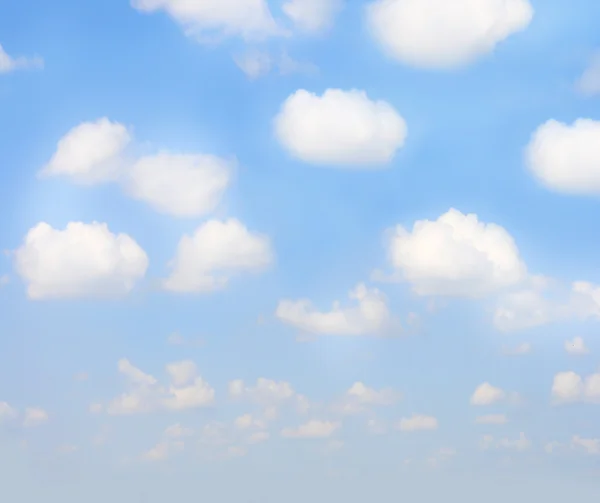 Schöne weiße Wolken — Stockfoto