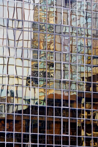 Reflexão do edifício abstrato — Fotografia de Stock