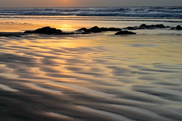 Paisaje marino al amanecer —  Fotos de Stock