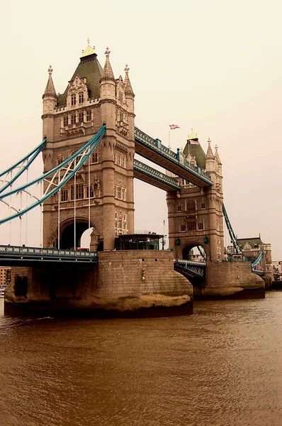 런던에 있는 타워 브리지 — 스톡 사진