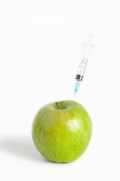 Apple and Syringe — Stock Photo, Image