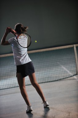 Tenis kız sporu