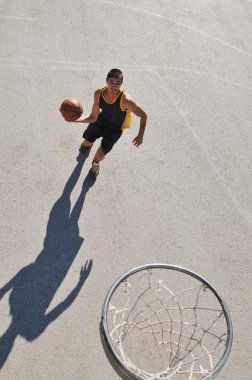 Sokak basketbol, açık basketbol