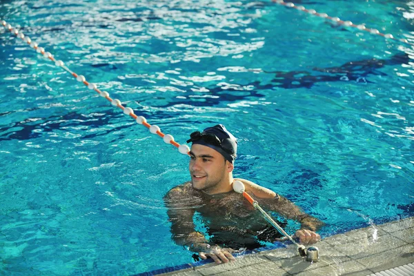 水泳オリンピック プールの再作成 — ストック写真