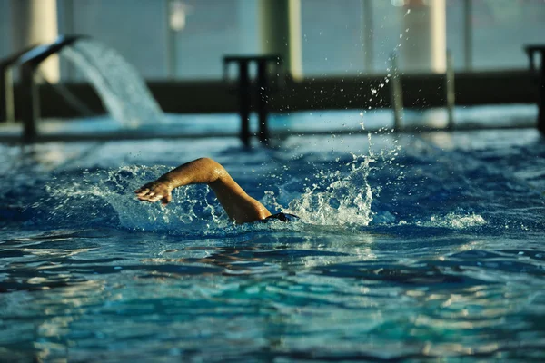 水泳オリンピック プールの再作成 — ストック写真