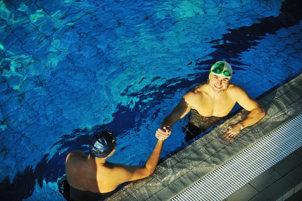 Vincitore della gara di nuoto — Foto Stock