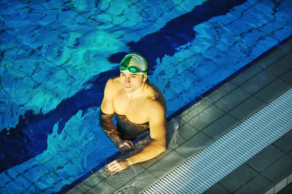 若い選手は水泳選手 — ストック写真