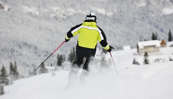 Inverno esqui inverno montanha — Fotografia de Stock