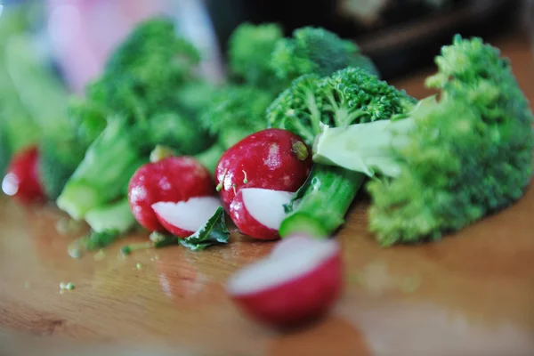 Zdrowe jedzenie sałatka — Zdjęcie stockowe