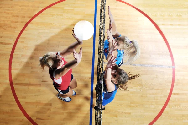 Volei sport, fete care se joacă — Fotografie, imagine de stoc